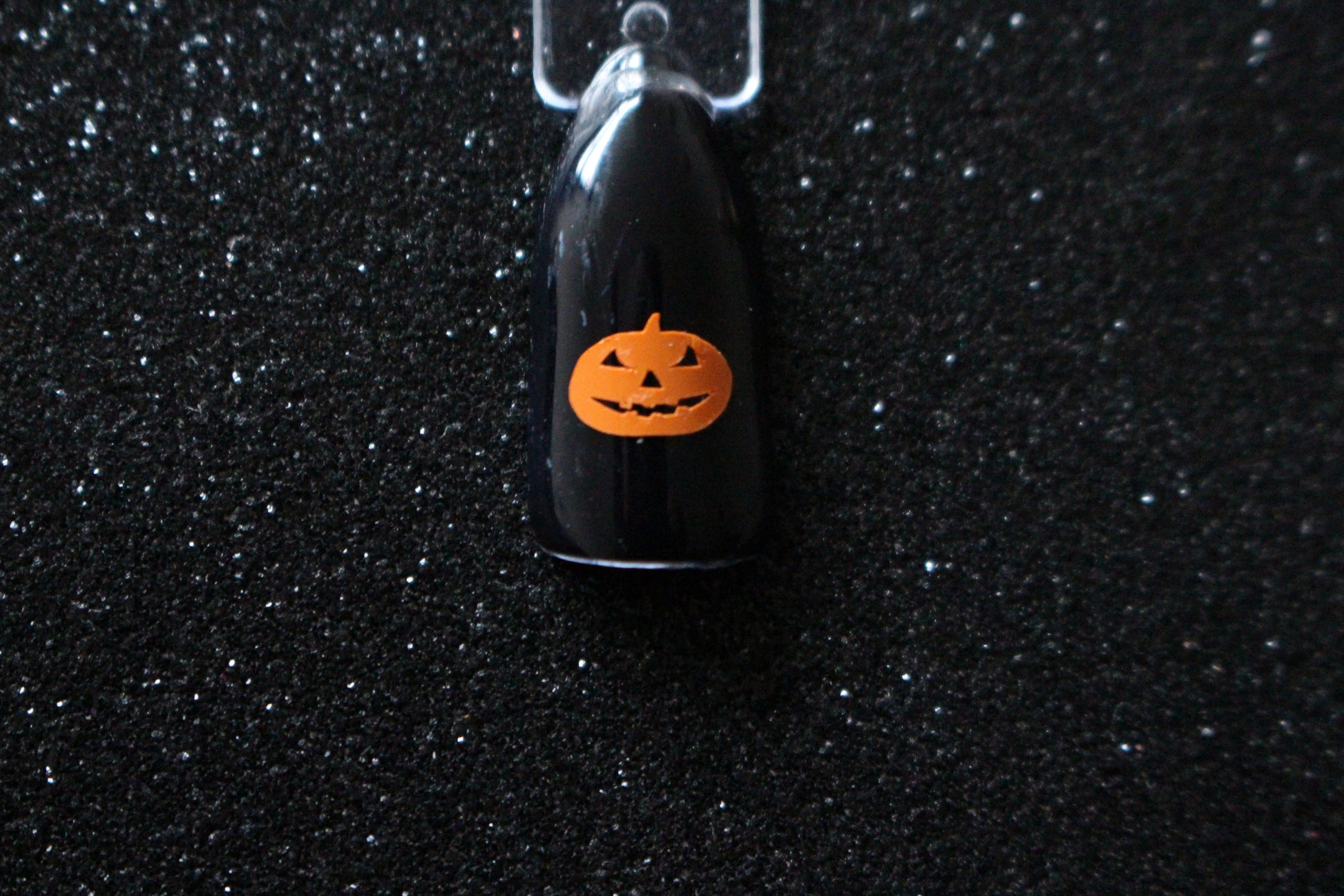 It's spooky season 🎃👻. No need to go to the nail salon to get ready for Halloween. You can do your spooky nails at home with these unique pumpkin nail decals. They can be used on natural or acrylic nails. You can also easily apply them on top of regular or gel/shellac nail polish. These handmade decals can also be used for body art or any craft or DIY project. Each pack contains 40 decals.