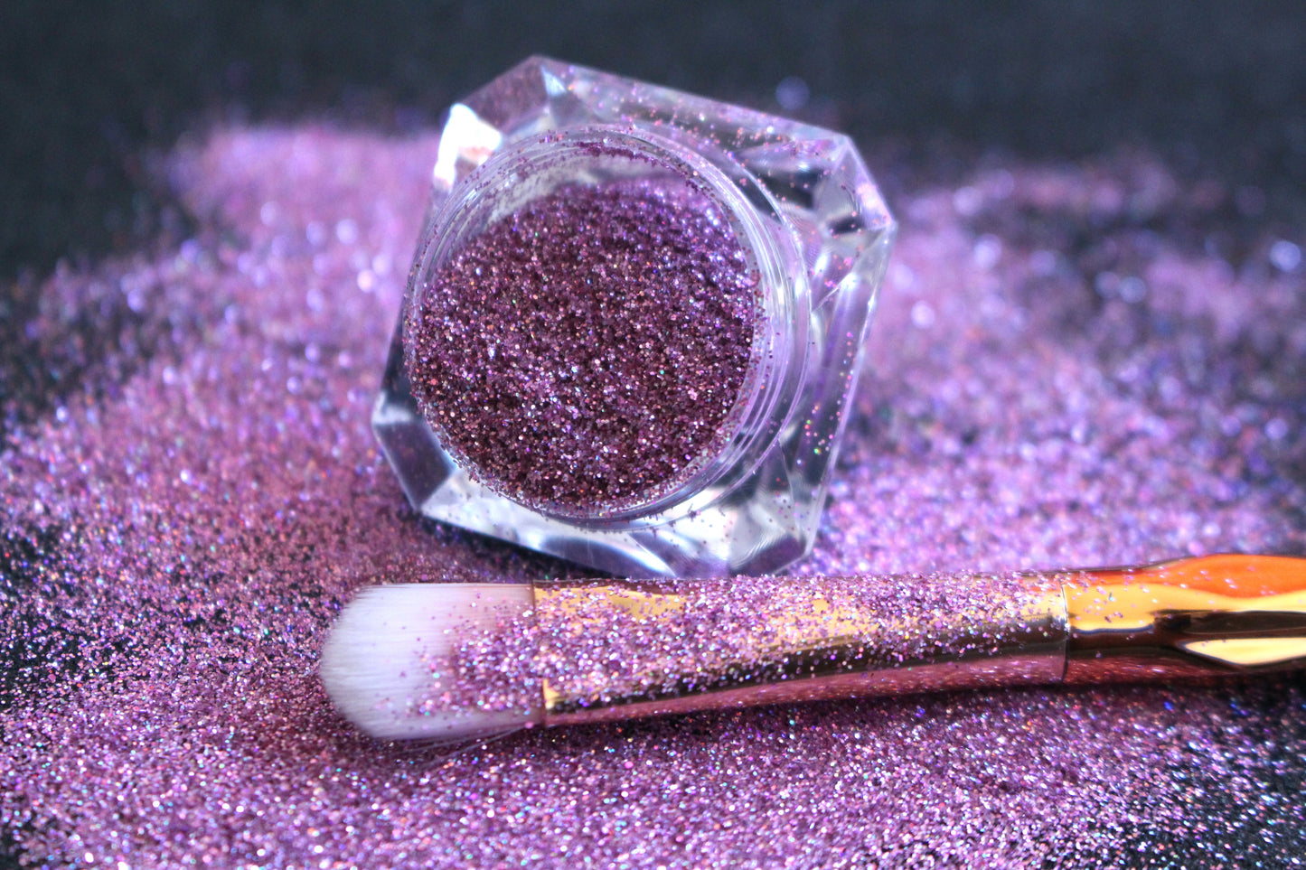 Va Va Violet β Premium Holographic Violet Pink Glitter
Part of our Simple Glitter Collection, this holographic violet pink glitter brings a pop of sparkle with a fun, eye-catching twist. Va Va Violet can be used for all your creative looks, nail art, hair, and glitter slime.
Available in 5g jars only.