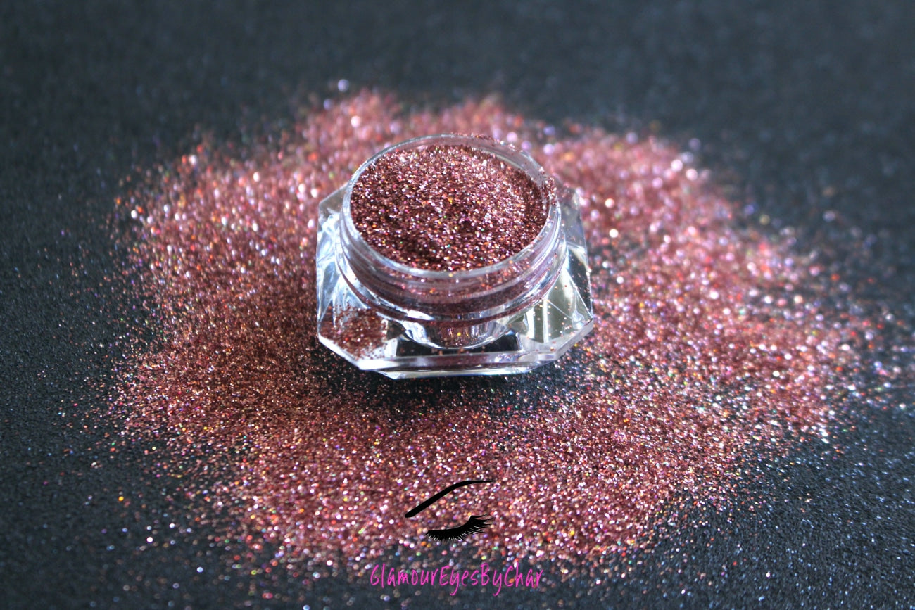 Cheeky Rose – Premium Holographic Rose Gold Glitter
Part of our Simple Glitter Collection, this holographic rose gold glitter adds a touch of glam to any look. Cheeky Rose can be used for all your creative looks, nail art, hair, and glitter slime.
Available in 5g jars only.