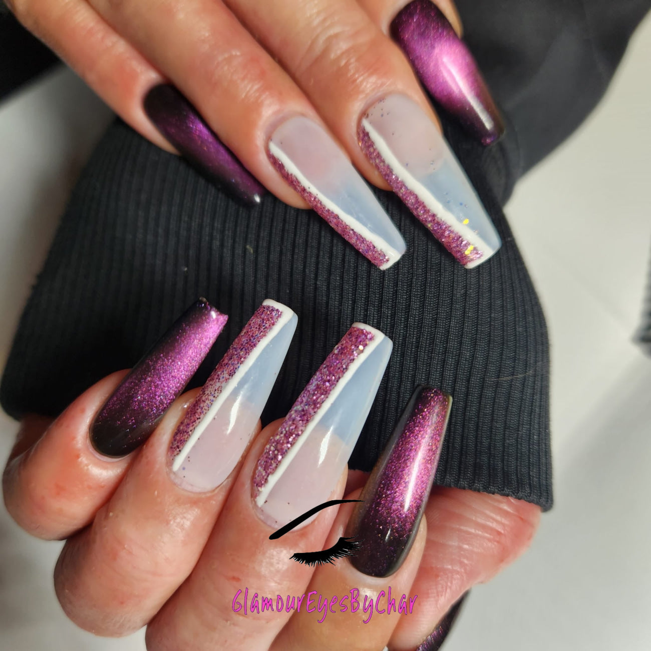 Pink Champagne – Premium Pink, Purple, and Gold Glitter
This premium glitter is part of our Simple Glitter Collection. It dazzles with a breathtaking combination of pink and purple glitter, accented by a touch of radiant gold sparkles. Pink Champagne can be used for all your creative looks, nail art, hair, and glitter slime