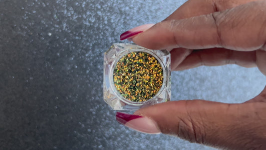 Beautiful Nightmare โ Premium Olive Green and Gold Glitter
Part of our Simple Glitter Collection, this premium glitter features olive green tones with rich golden reflections that give off a dramatic, edgy vibe. Beautiful Nightmare can be used for all your creative looks, nail art, hair, and glitter slime.
Available in 5g jars only.