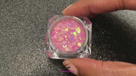 This premium glitter is part of the Glow In The Dark Glitter Collection. It consists of iridescent pink glitter that glows pink. Prettiest Pink is perfect for nail art and glitter slime. We advise against applying it to the skin. Available in 5g jars only.  Heat resistant  Note: For long-lasting luminescence, simply expose the glitter to light for a few minutes, and watch it glow for hours, adding the perfect touch to your nails.