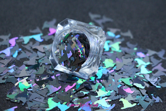 Witch Hats – Premium 10mm Holographic Black Glitter Shapes
Part of our Halloween Collection, these bold 10mm witch hat shapes add a magical, spooky touch to your nail art and glitter slime this season!
Available in 5g jars only.