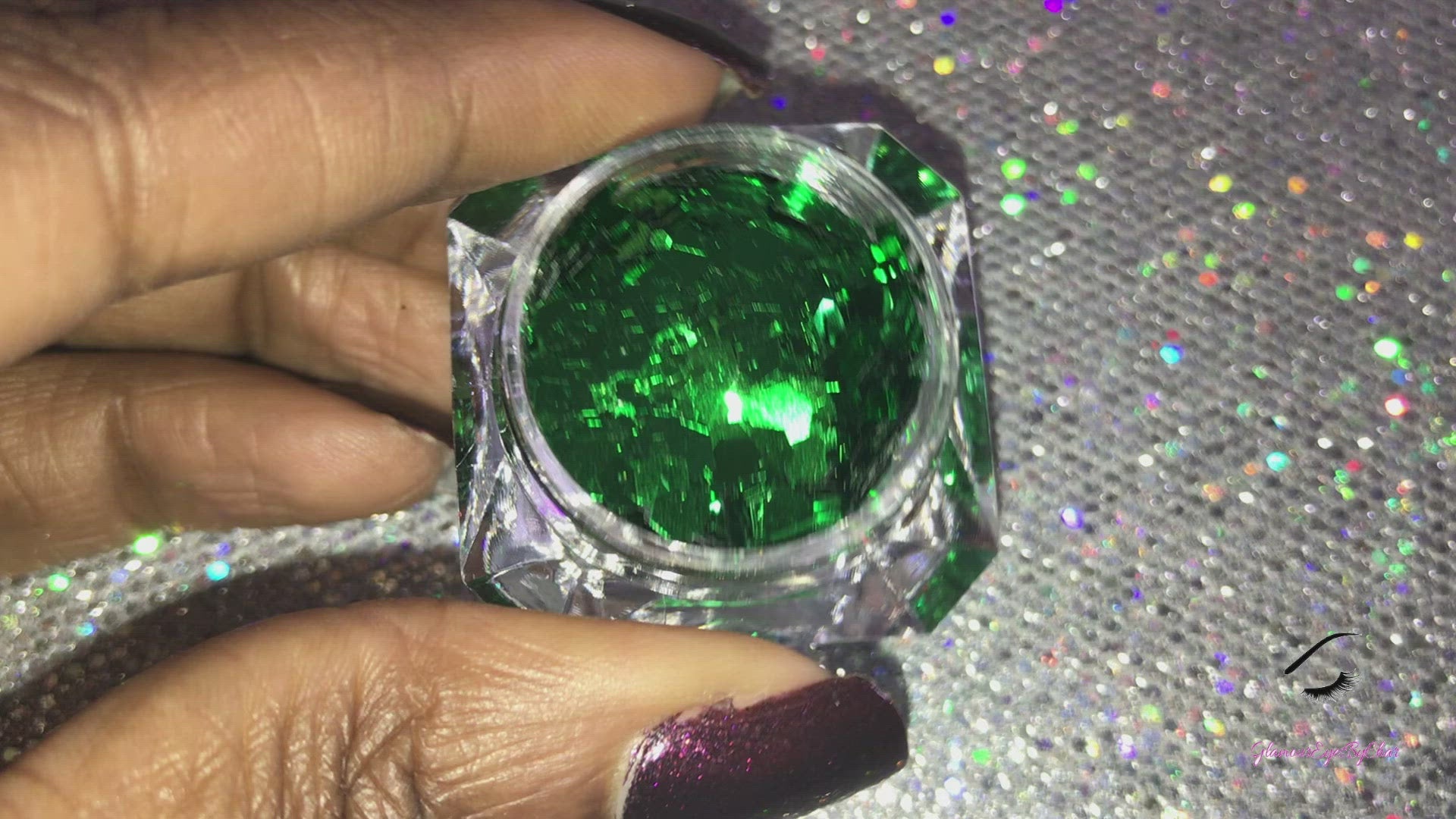 This glitter is called Envy and is part of the super chunky glitter collection.  It consists of emerald green glitter with a beautiful sparkle. Envy can be used for your face, body, hair and nails.  Comes in 5g jars only.