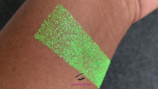 This glitter is called Acid and is part of the simple glitter collection. It consists of vibrant neon green glitter. Acid can be used for your face, body, hair and nails.  Comes in 5g jars only.