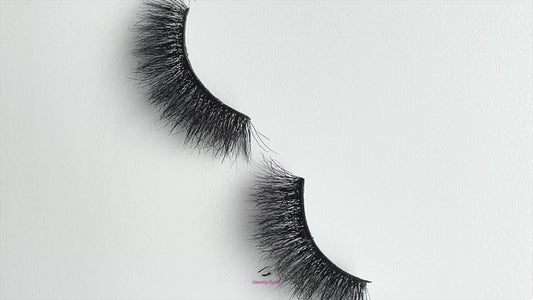 Pixie – 3D Premium Mink Lashes (18–20mm)
These 3D premium mink lashes are 18–20mm in length—soft, lightweight, and comfortable to wear. With extra length and volume at the outer corners, they create a flattering winged-out effect. The flexible cotton lash band makes application a breeze.
Pixie lashes are perfect for everyday wear and are especially great for beginners looking for a soft, natural glam. Each reusable pair can be worn up to 25 times with proper care