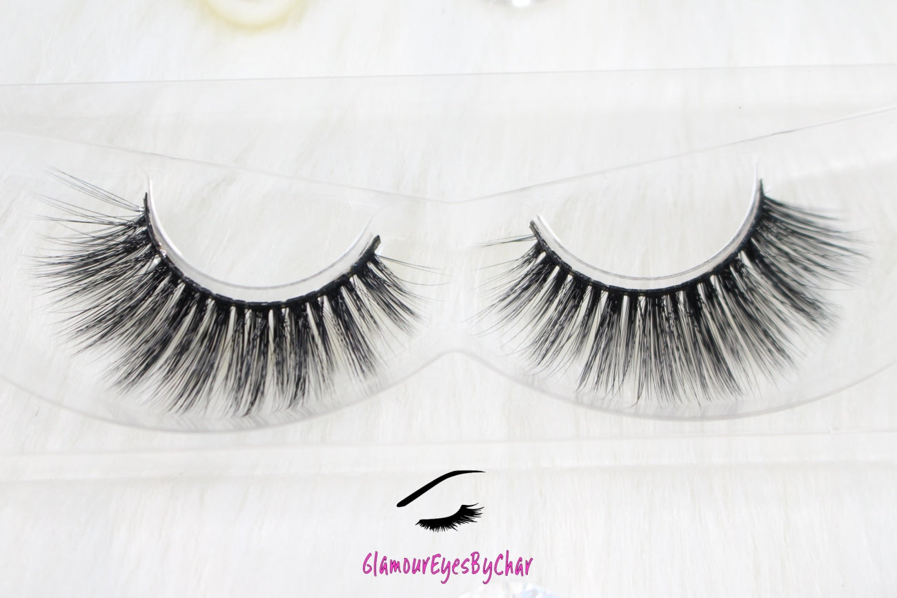 These 3D luxurious faux mink lashes are called Angel Eyes and are 10-13mm in length. They are lightweight and very comfortable to wear on the lids. The thin lashband, makes the application process a breeze. Angel Eyes are suitable for everyday wear and can be worn up to 25 times if handled with care. 