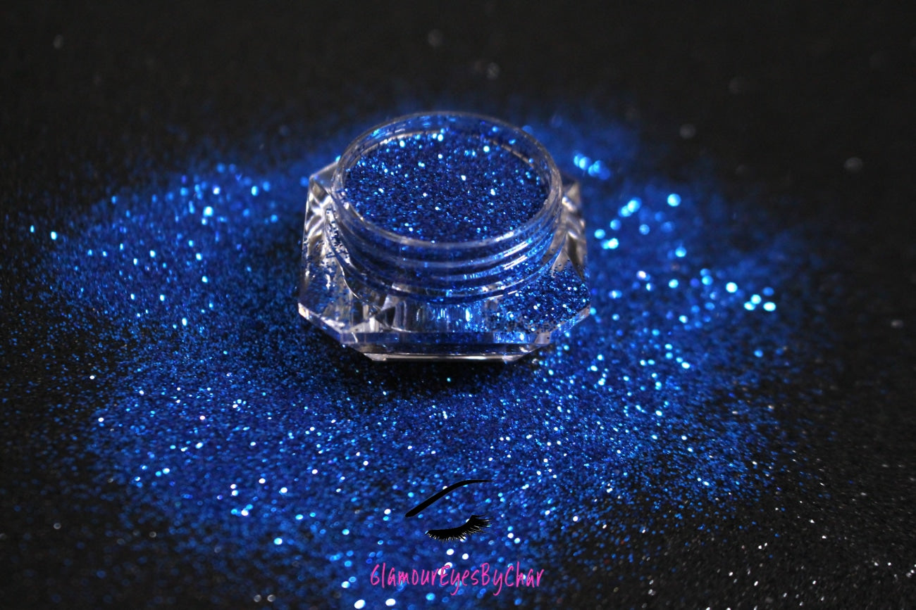 This glitter is called Blue Magic and is part of the simple glitter collection. It consists of blue metallic glitter. Blue Magic can be used for your face, body, hair and nails. Comes in 5g and 10g jars.
