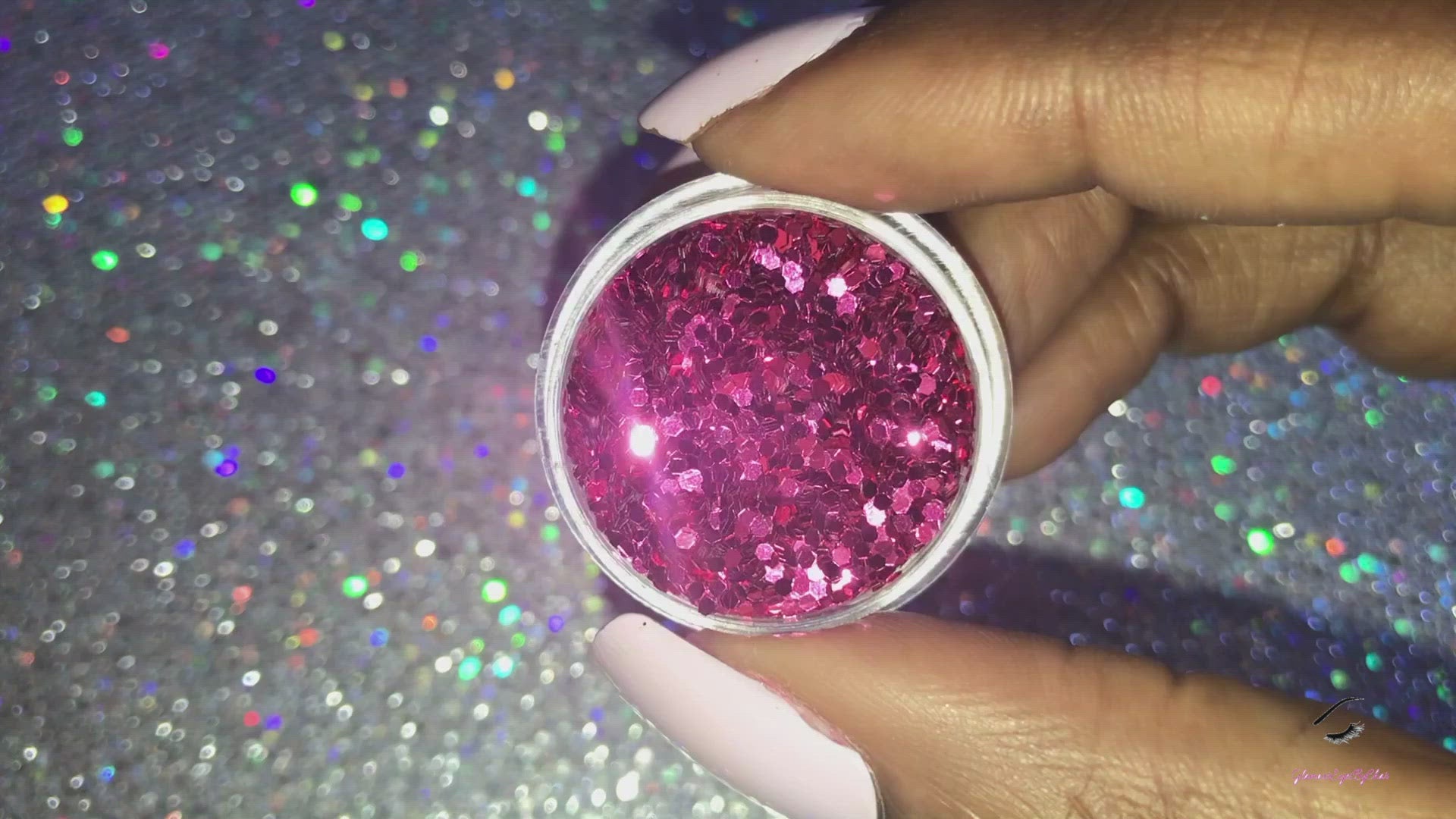 This glitter is called True Love and is part of the simple glitter collection. It consists of dark pink simple glitter. Flake size is larger than fine and extra fine glitter. Blush can be used for your face, body, hair and nails. Comes in 5g jars only.