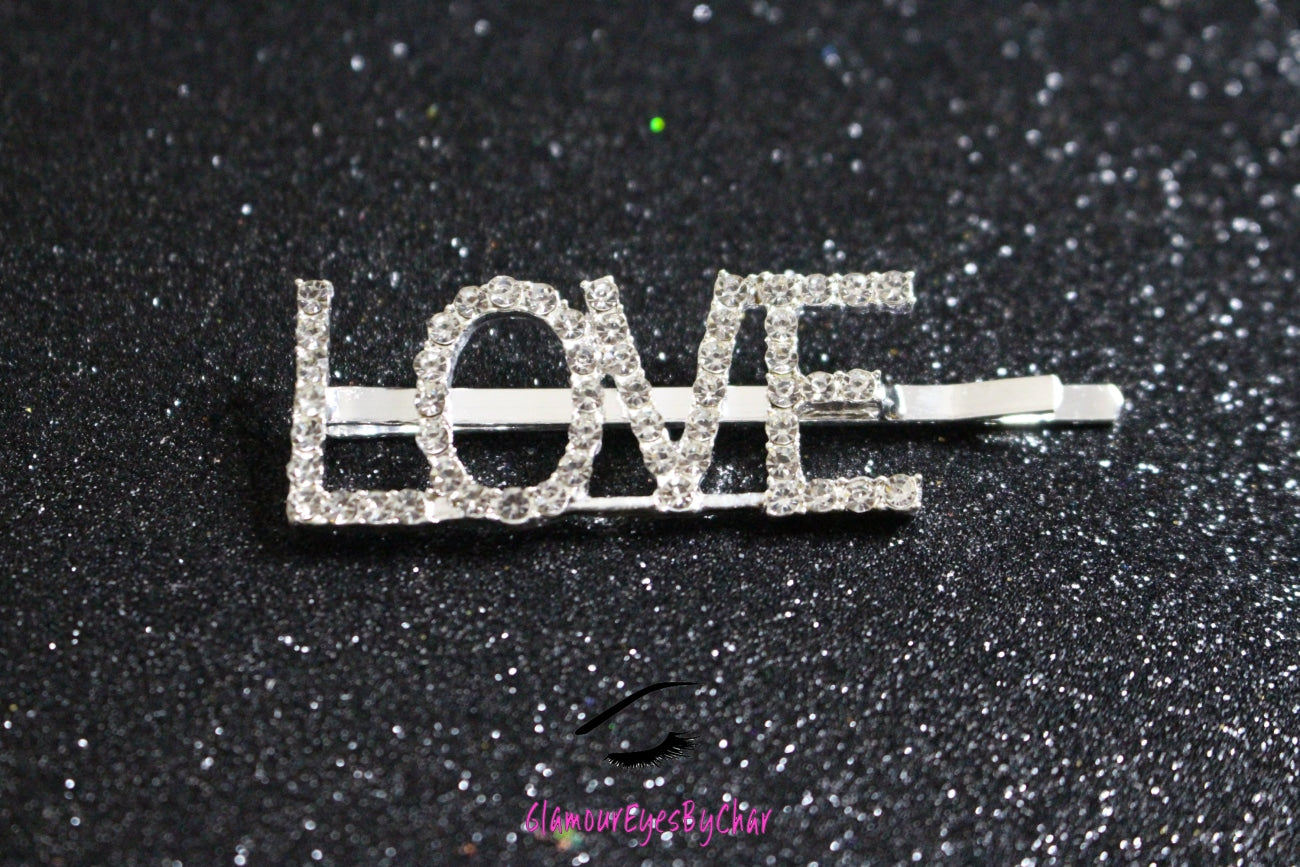 Omgeee!! These rhinestone hairpins are too cute!!! They'll catch everyone's eyes. They're perfect for a night out on the town. Add some glam to your hair. Tip: Apply some of our glitter to your lids to really GLAMOUREYES your look.
