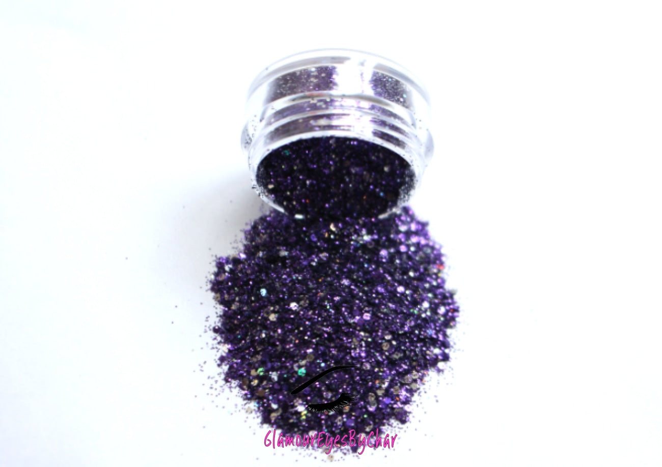 This glitter is called Royalty and is part of the chunky glitter collection. It consists of royal purple metallic glitter and has a holographic sparkle. Royalty can be used for your face, body, hair and nails. Comes in 5g and 10g jars.
