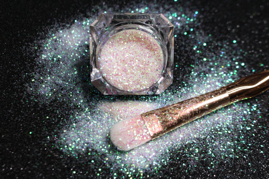 Bride to Be – Premium Iridescent White Glitter
Part of our Simple Glitter Collection, this soft iridescent white glitter adds a delicate shimmer to your look. Bride to Be can be used for all your creative looks, nail art, hair, and glitter slime.
Available in 5g jars only.