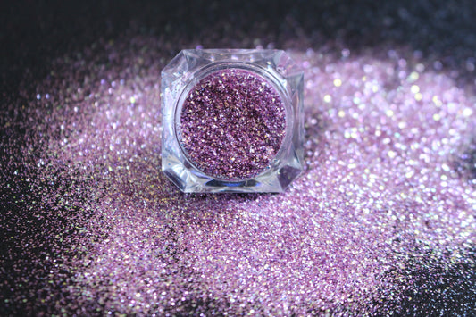 Pink Champagne – Premium Pink, Purple, and Gold Glitter
This premium glitter is part of our Simple Glitter Collection. It dazzles with a breathtaking combination of pink and purple glitter, accented by a touch of radiant gold sparkles. Pink Champagne can be used for all your creative looks, nail art, hair, and glitter slime