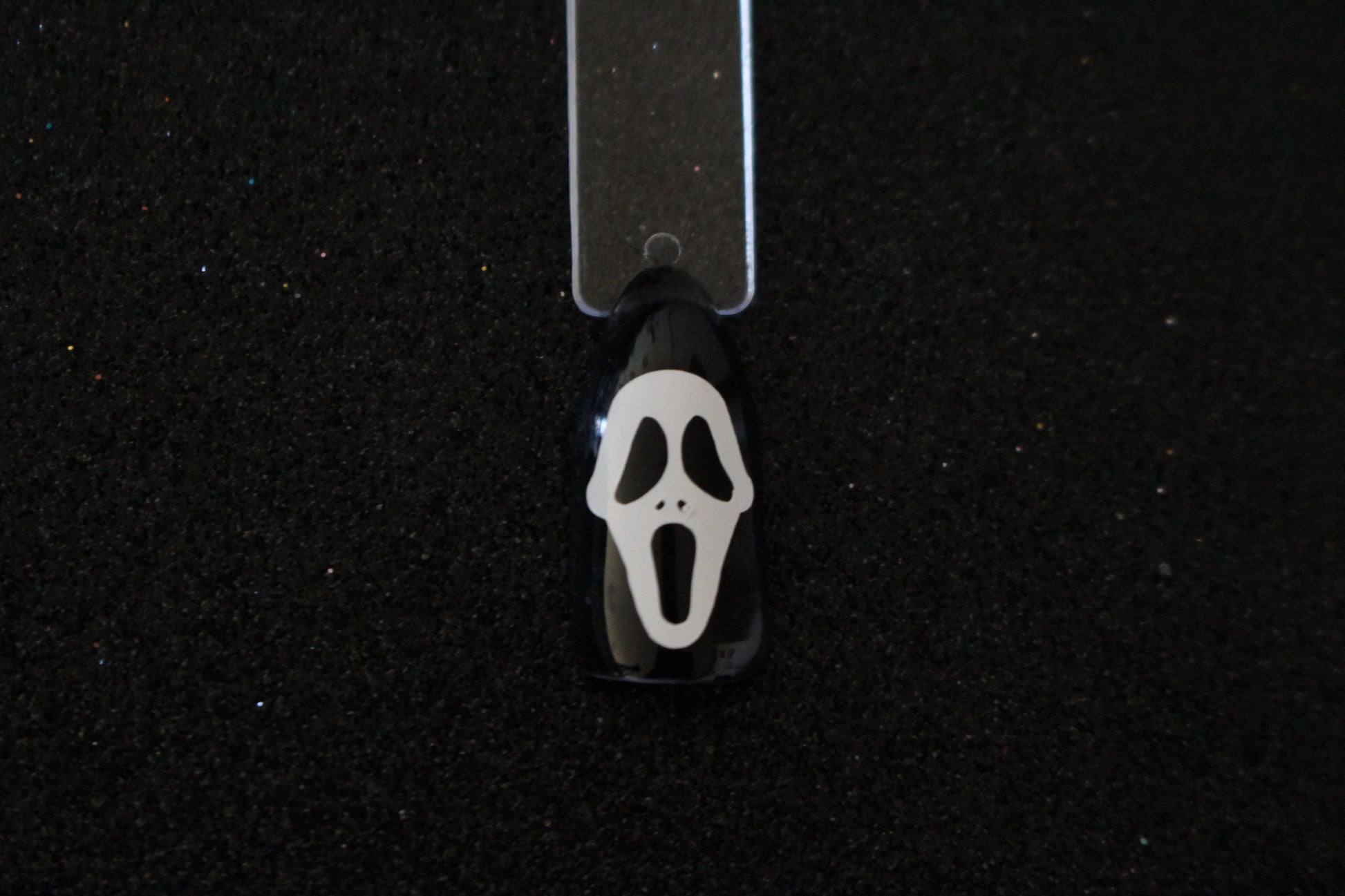 Ghostface Inspired Nail Stickers – 40 Pieces (2 Sheets)
Part of our Halloween Collection, the screams are getting louder this spooky season 🎃👻. Skip the salon and slash your nail game at home with these eerie Ghostface inspired nail stickers. Perfect for natural or acrylic nails, they’re easy to apply over regular polish, gel, or shellac. Handmade with care, these stickers bring serious horror vibes to your Halloween look — and are also fun for creepy crafts or DIY projects.

Each pack includes 40 sticker
