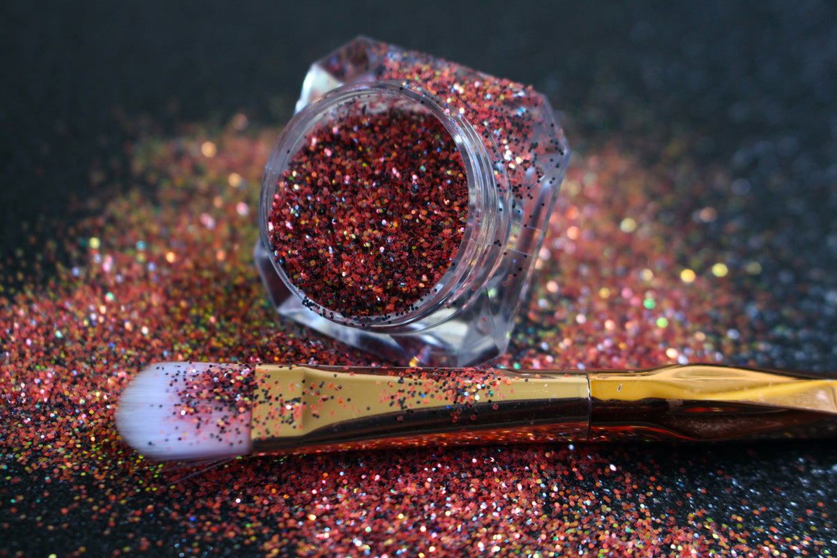 Spooky Season – Premium Bright Coral and Black Glitter
A simple glitter from our Halloween Collection, it brings haunting charm with bright coral and black sparkles laced in holographic and iridescent shimmer. Whether you’re going for haunting vibes or wickedly cute sparkle, Spooky Season is perfect&nbsp;for all your creative looks, nail art, hair, and glitter slime.
Available in 5g jars only.