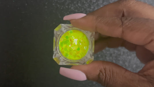 Lemon Lime – Premium Super Chunky Fluorescent Iridescent Green Glitter Mix
Part of our Super Chunky Glitter Collection, this vibrant green glitter has a fluorescent iridescent finish that can shift to yellow under certain lighting. Lemon Lime is perfect for all your creative looks, nail art, hair, and glitter slime.
Available in 5g jars only.