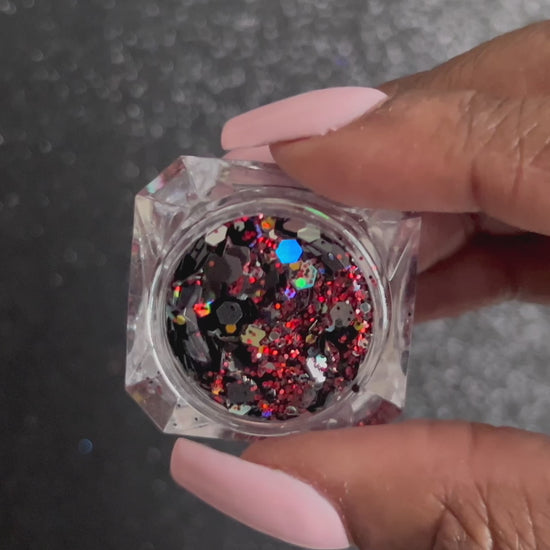 Raptors – Premium Ruby Red &amp; Black Super Chunky Glitter Mix
Show your team spirit with this bold blend of ruby red, black, silver, and gold holographic sparkle from our Super Chunky Glitter Collection. Raptors is perfect for Toronto Raptors fans ready to shine courtside or at any game day event! Ideal for all your creative looks, nail art, hair, and glitter slime.
Available in 5g jars only.