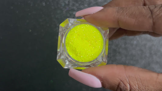 Caution – Premium Iridescent Neon Yellow Glitter
Part of our Simple Glitter Collection, this vibrant iridescent neon yellow glitter reflects a lively mix of orange, gold, and green sparkles. Caution can be used for all your creative looks, nail art, hair, and glitter slime.
Available in 5g jars only.