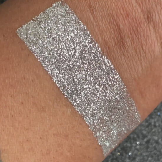 Reflection – Eco-Friendly Premium Silver Glitter
Part of our Biodegradable Glitter Collection, this shimmering silver sparkle adds a brilliant shine to any look. Reflection is perfect for all your creative looks, nail art, hair, and glitter slime.
Available in 5g jars only.

Material: Raw material is 100% corn starch&nbsp;
Scientific name Polylactic acid (PLA)&nbsp; &nbsp; 