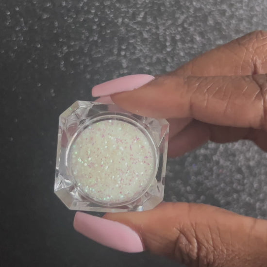 Bride to Be – Premium Iridescent White Glitter
Part of our Simple Glitter Collection, this soft iridescent white glitter adds a delicate shimmer to your look. Bride to Be can be used for all your creative looks, nail art, hair, and glitter slime.
Available in 5g jars only.