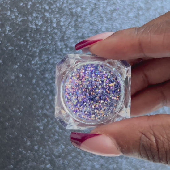 Spiked Amethyst – Premium Purple and Gold Glitter
Part of our Simple Glitter Collection, Spiked Amethyst blends rich purple glitter with a touch of radiant gold sparkle. Perfect for all your creative looks, nail art, hair, and glitter slime.
Available in 5g jars only.