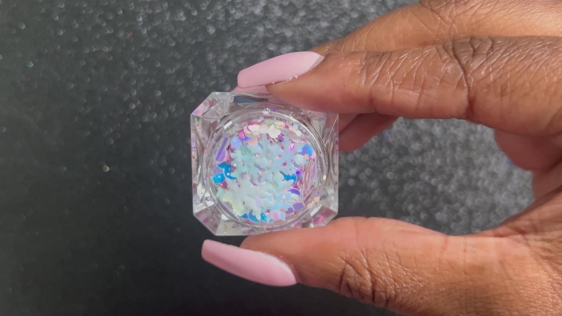 Snow Angels – Premium Light Iridescent Pink and Blue Snowflake Glitter Mix
Part of our Holiday Collection, this glitter consists of light iridescent pink and blue snowflakes with white, purple, and silver glitter. Snow Angels is perfect for nail art and glitter slime.
Available in 5g jars only.