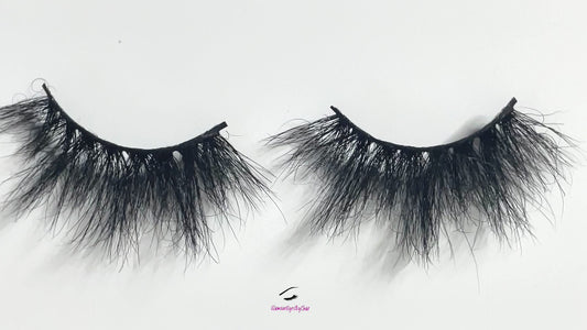 Hottie – 5D Premium Mink Lashes (25mm)
These 5D premium mink lashes are&nbsp;25mm in length—wispy, lightweight, and comfortable to wear. With a flexible cotton lash band, application is quick and easy.

Hottie lashes are made for dramatic eye looks that command attention 👀. They’re not for timid lash wearers—these bold beauties will make your eyes pop. Each reusable pair can be worn up to 25 times with proper care.

Every set comes with a cute storage bag and mascara wand, so you can keep your lashes in to