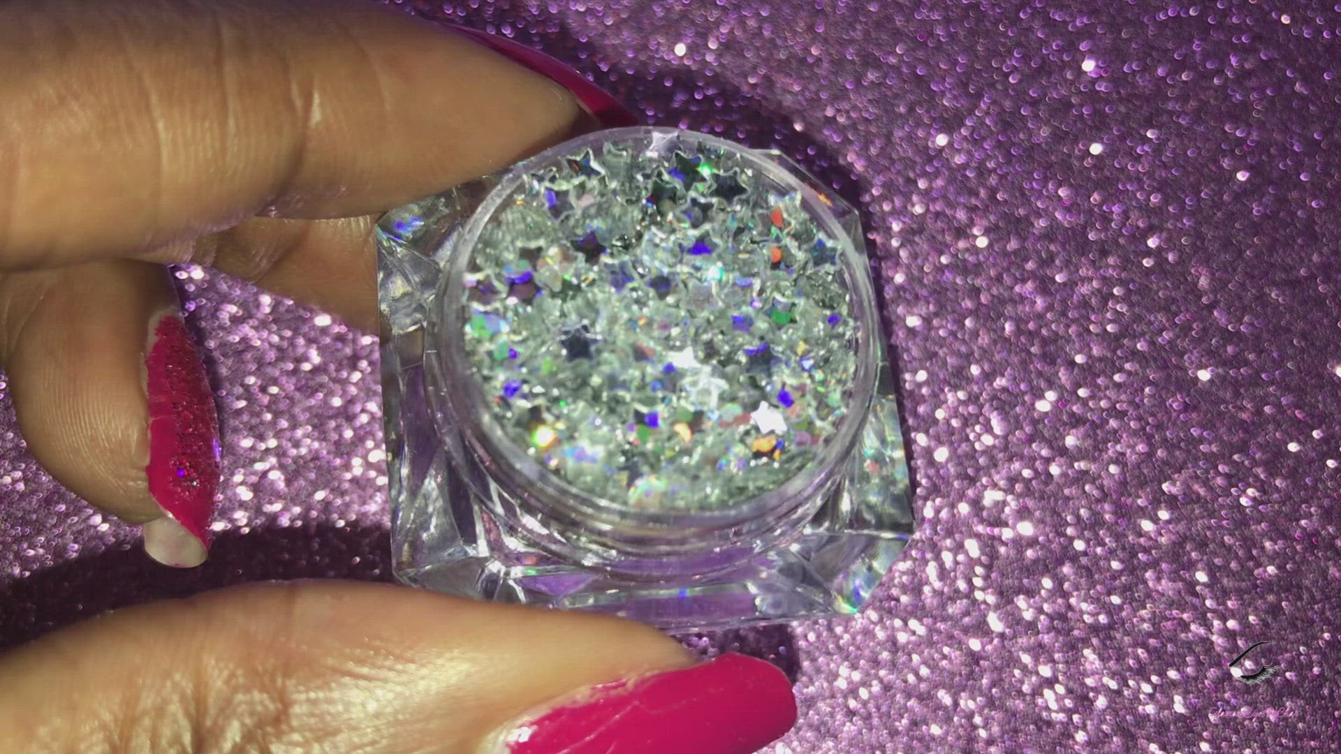This glitter is called Holographic Silver Stars and is part of the shaped glitters collection. It consists of silver small stars with a holographic sparkle. Holographic Silver Stars can be used for your face, body, hair and nails.