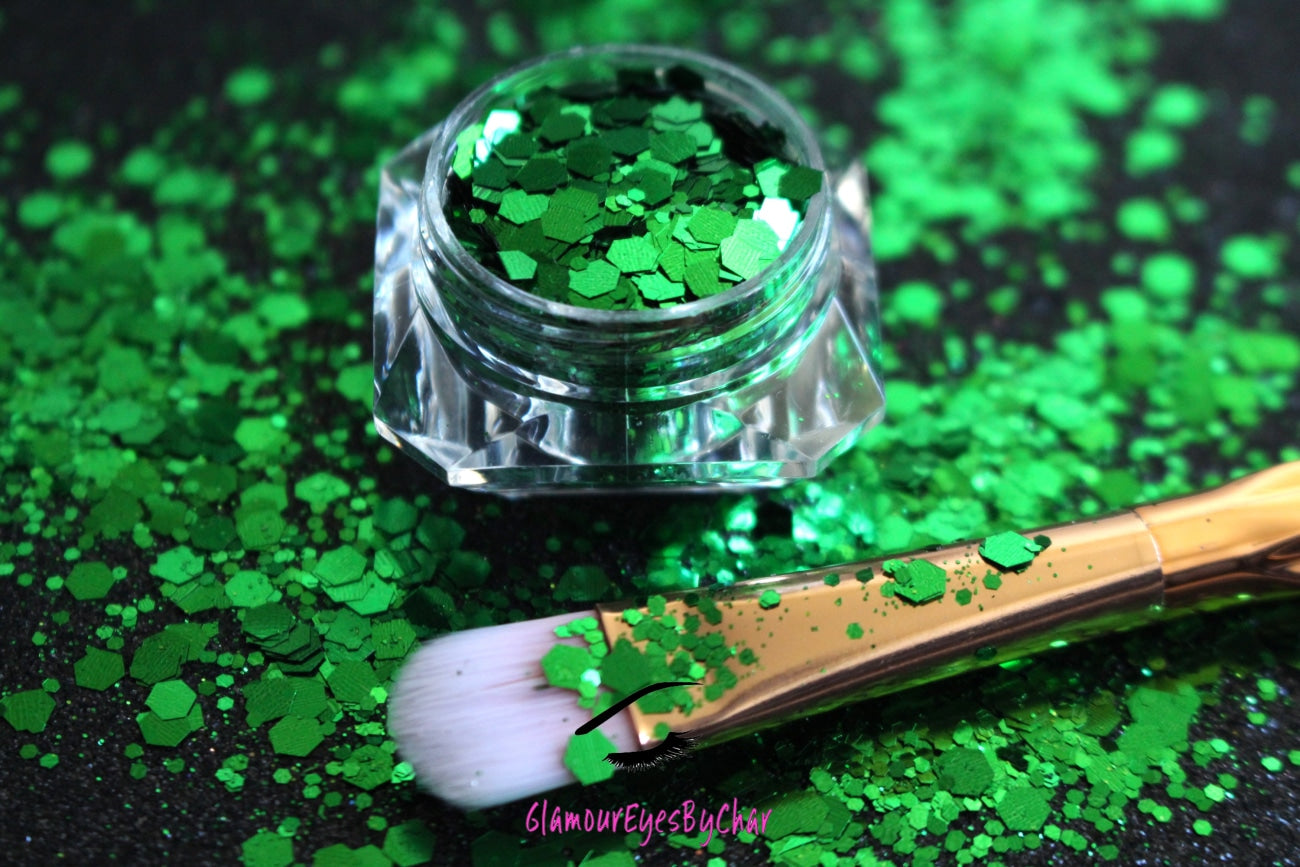 This glitter is called Envy and is part of the super chunky glitter collection.  It consists of emerald green glitter with a beautiful sparkle. Envy can be used for your face, body, hair and nails.  Comes in 5g jars only.   