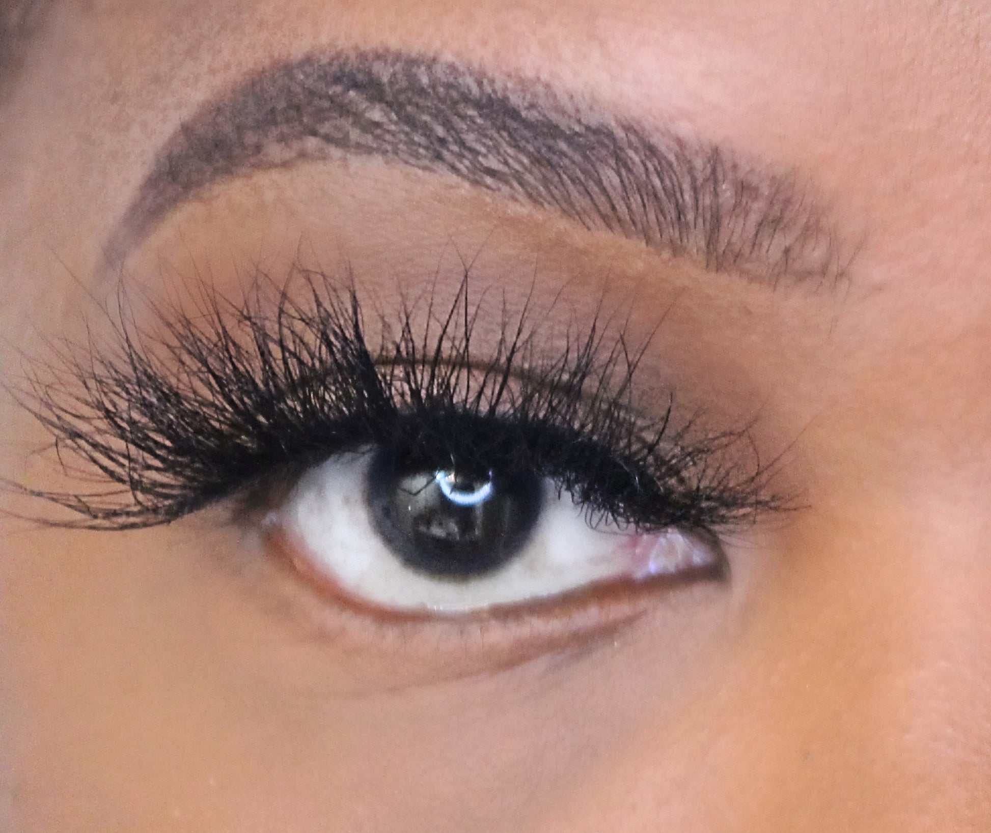 These 5D premium mink lashes are 25mm in length. They are wispy, lightweight, and comfortable to wear on the lids. The flexible cotton lash band, makes the application process a breeze. Baddie lashes are suitable for dramatic eye looks. They will definitely make your eyes pop, but are not for timid lash wearers. You can wear this reusable style up to 25 times if handled with care. Lashes come with a cute bag, and a mascara wand so that you can take care of these beauties.
