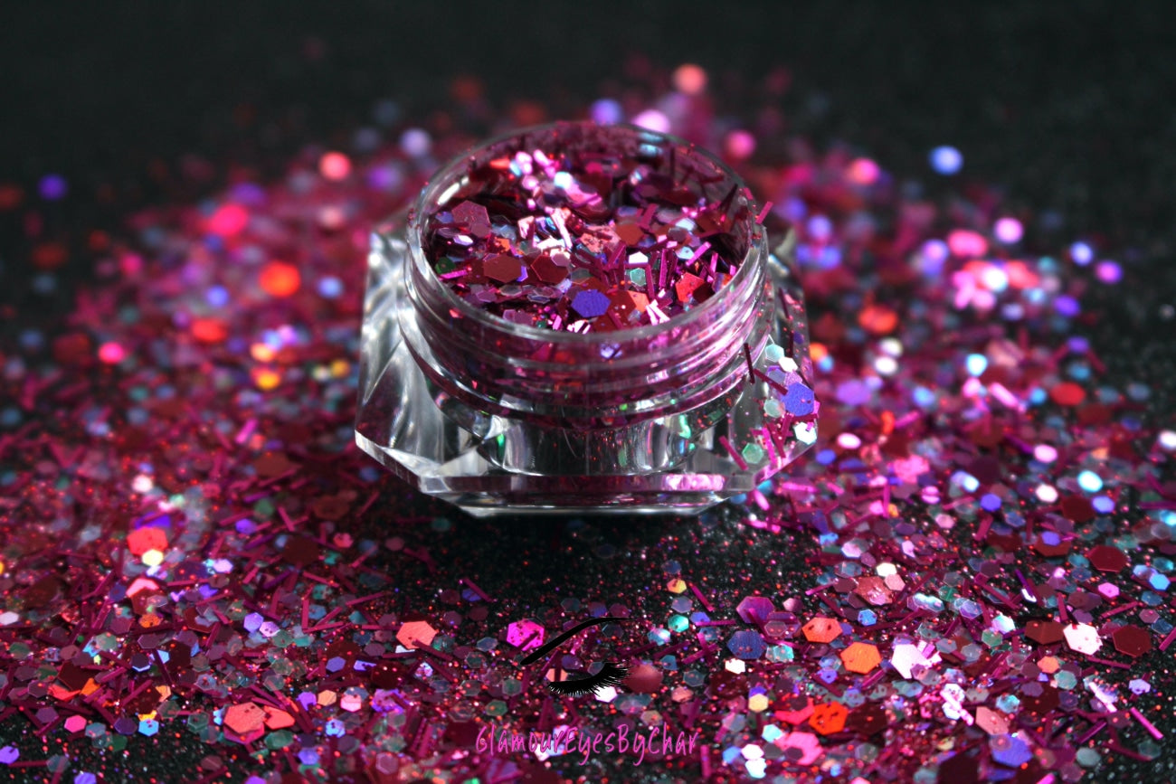 This glitter is called Sweet Tooth and is part of the super chunky glitter collection.  It consists of fuchsia glitter a dazzling sparkle. Sweet Tooth can be used for your face, body, hair and nails.  Comes in 5g jars only.